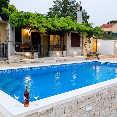 بنكوفاتش Country House Korlat المظهر الخارجي الصورة