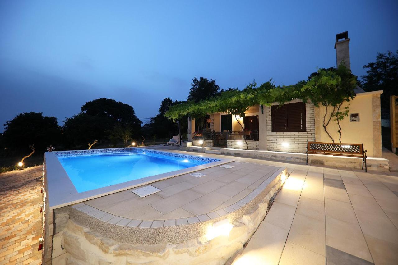 بنكوفاتش Country House Korlat المظهر الخارجي الصورة